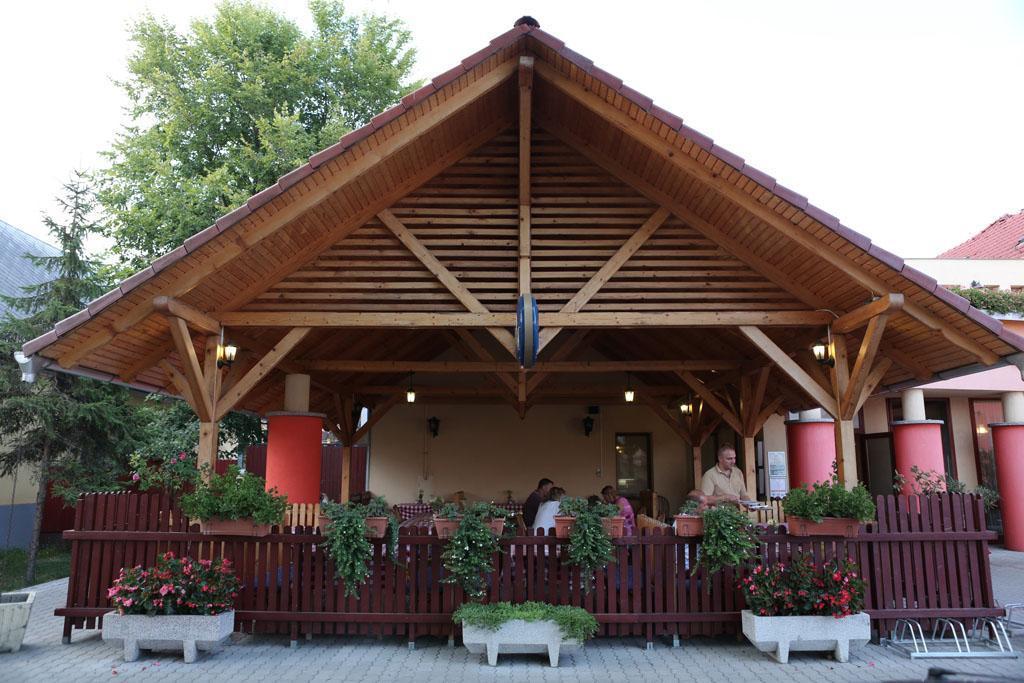 Thermal Panzio Mórahalom Exteriér fotografie
